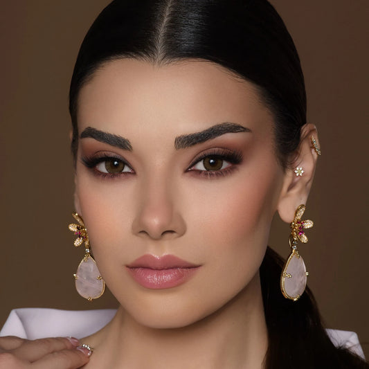 Glow Radiant Hazelnut