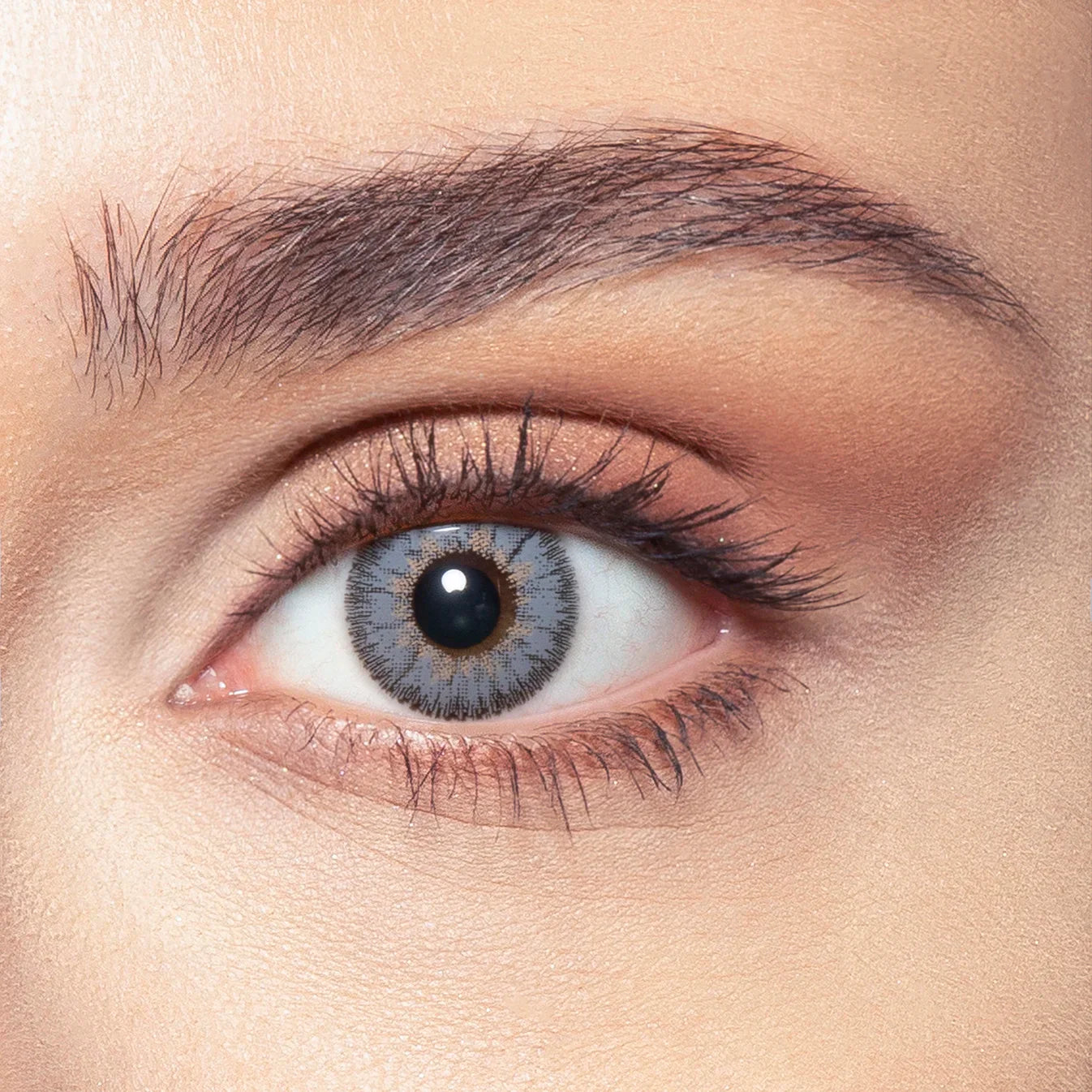 Viola Gray after — On Hazel Eyes